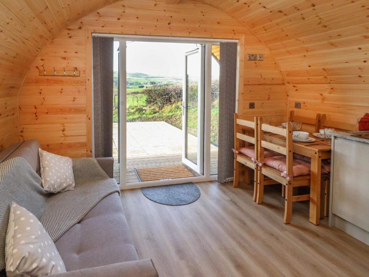 Villa Holly Ulverston Esterno foto